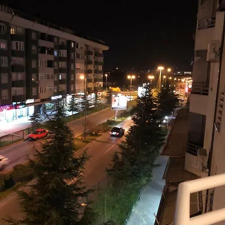 Stari Aerodrom-bulevar Pera Cetkovica 33 * Podgorica
